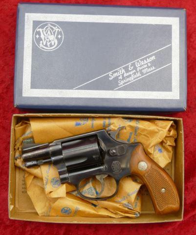 Smith & Wesson Model 36 Chiefs Special w/Box