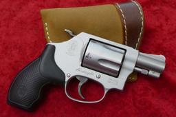 Smith & Wesson Model 637-2 Airweight Revolver