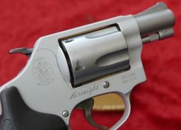 Smith & Wesson Model 637-2 Airweight Revolver