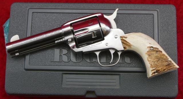 Ruger Vaquero 44 Mag w/Stag Grips