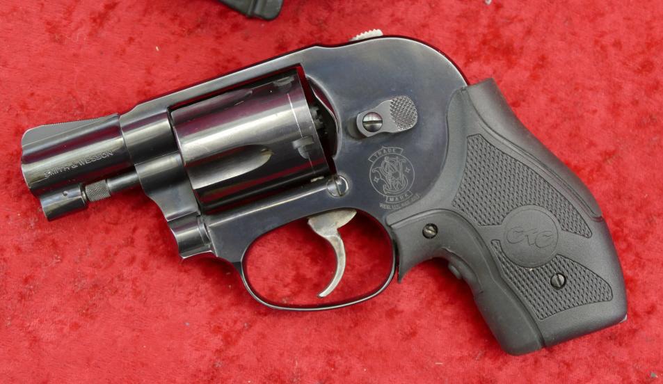 Smith & Wesson Model 49-2 Concealed Hammer Rev.