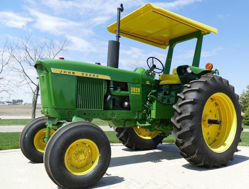 John Deere 3020 Diesel Tractor w/ ROP Canopy