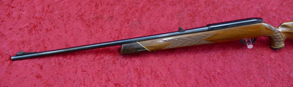 Weatherby Mark XXII 22 cal Semi Auto Rifle