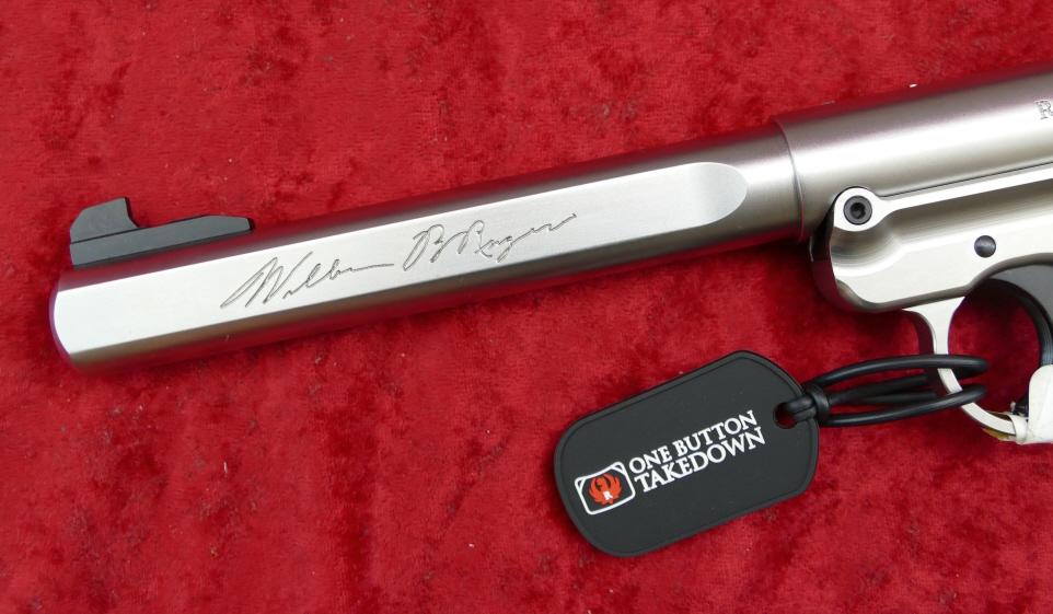 Ruger Mark IV Signature Series Gun & Knife Set
