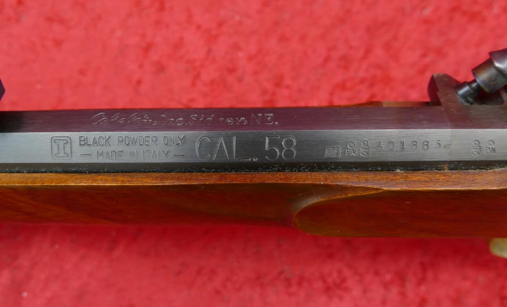 Cabelas 58 cal BP Hawken Rifle