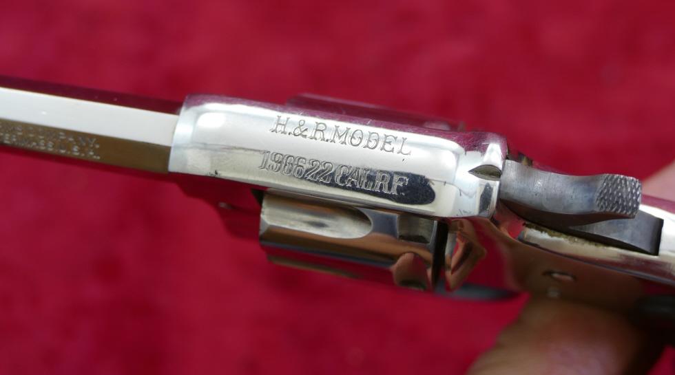 NIB H&R Model 1906 22 Revolver
