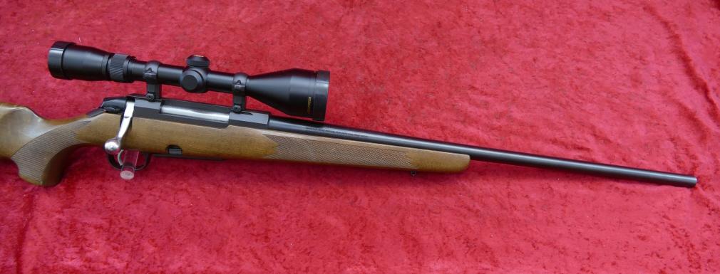 TIKKA Model 695 25-06 Rifle w/Nikon Scope