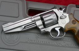 Performance Center Smith & Wesson 357 Mag 8 Timer