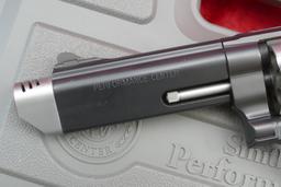 Performance Center S&W 357 Mag - V8 Revolver