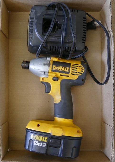 18v DeWalt Impact Driver & Charger