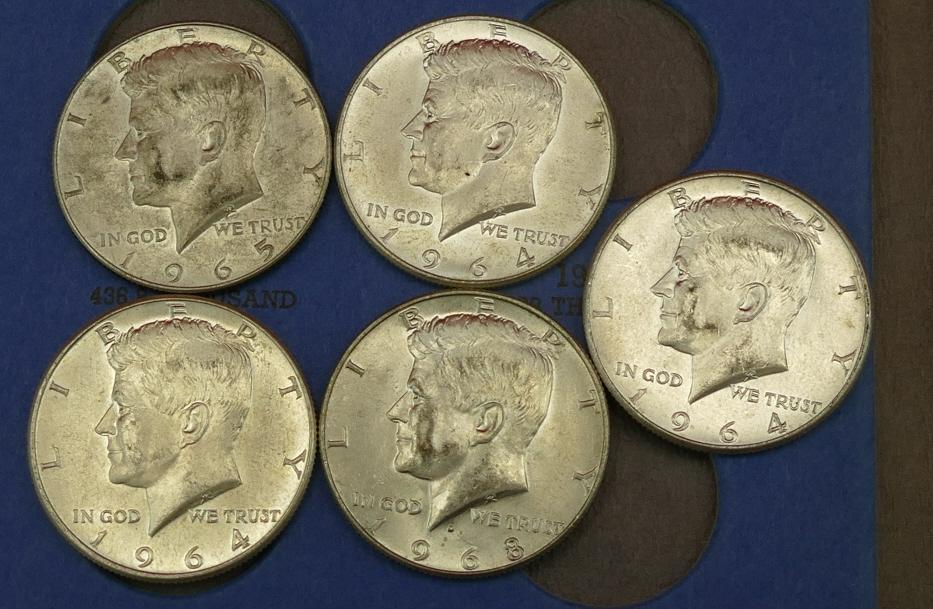 Lot of Silver Washington Quarters & Kennedy Halves