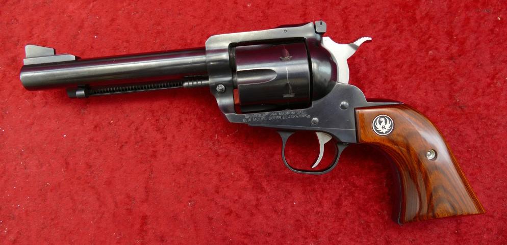 Ruger Super Blackhawk 44 Mag Revolver