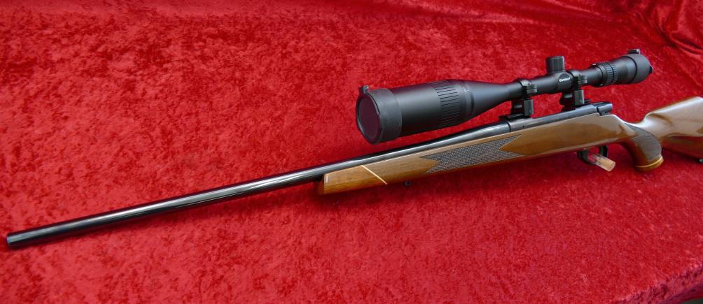 Weatherby Vanguard 300 WBY Mag