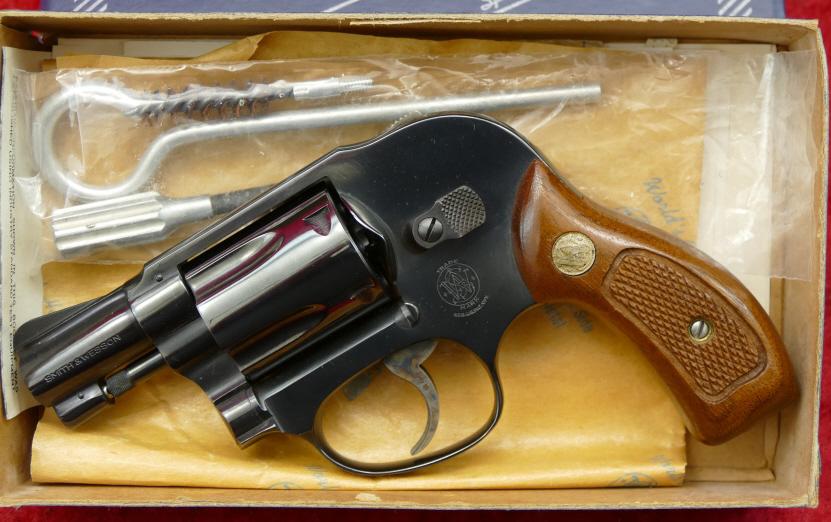 Smith & Wesson Model 49 38 Spec Conceal Hammer Rev