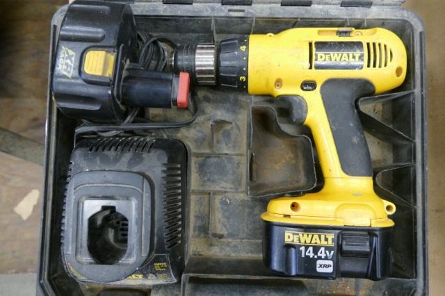 DeWalt 14.4v Cordless Drill