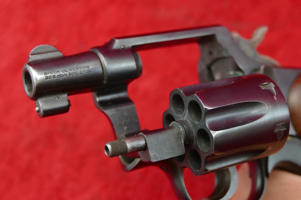 Smith & Wesson 38 S&W Snub Nose Revolver