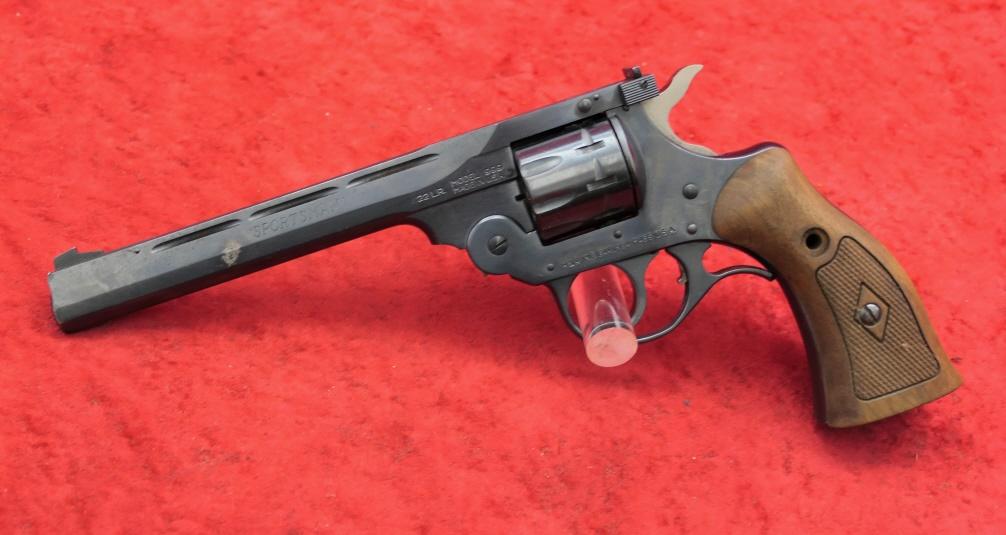 H&R Model 999 22 Sportsman Revolver