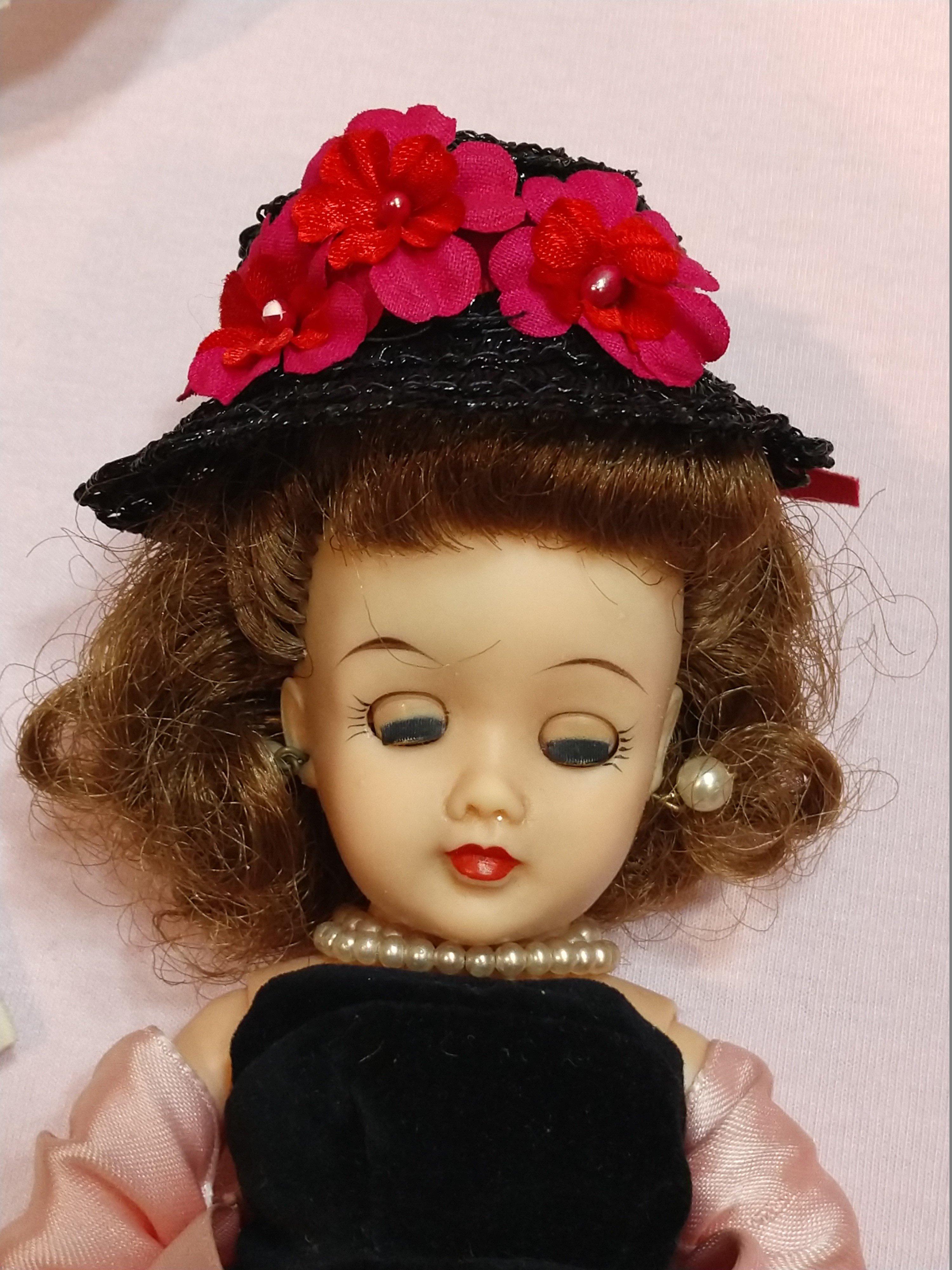 Vintage Ideal Miss Revlon Doll Vt-10 1/2 With Case & Huge Marked Miss Revlon Wardbobe