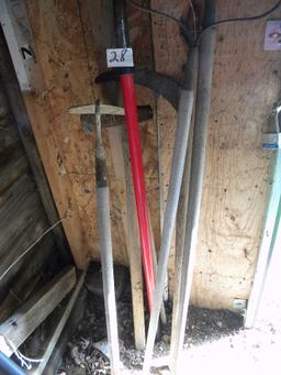 Bd Fiber Handle Shovel; Rake; Maul; Hoe.