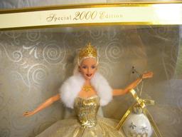 Barbie =Special 2000 Edition, "Celebration", Symbolizes the Holiday Spirit