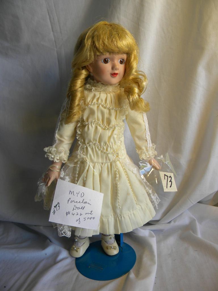 MYD Porcelain Doll,622 out of 5000, Fixed Eye, 16'H