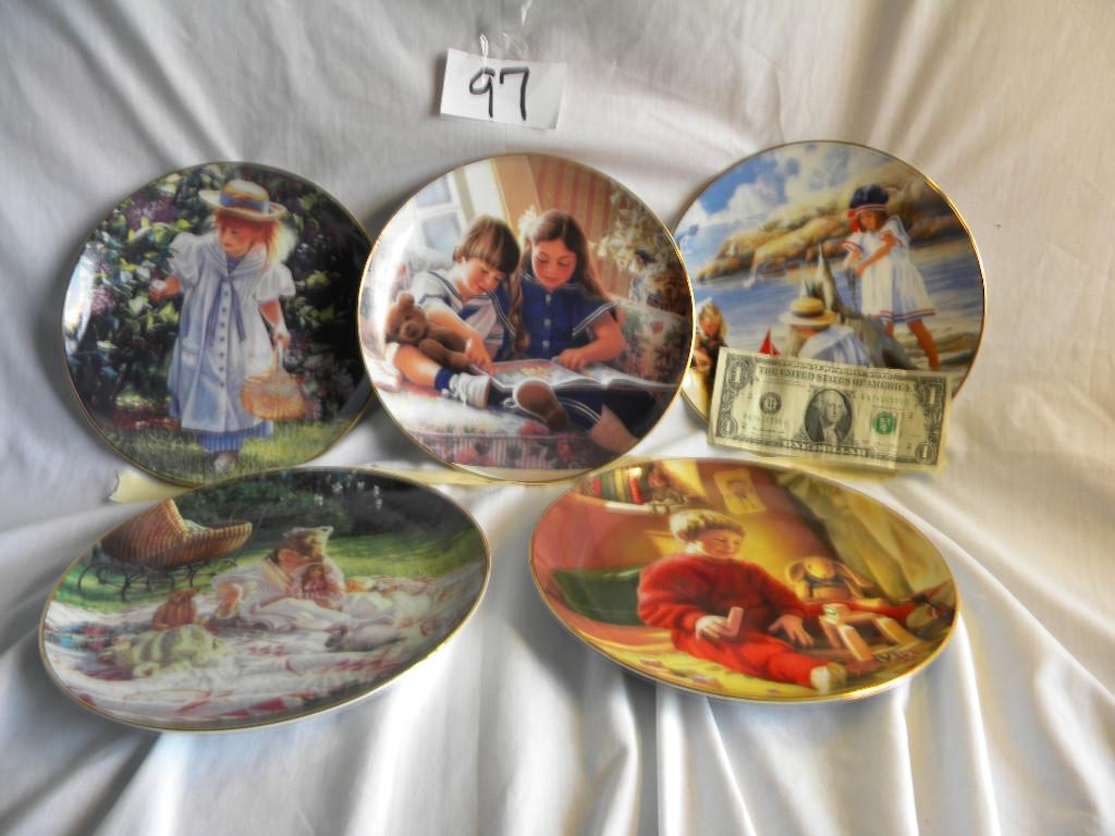 12Collector  Plates="children's Day By The Sea"; "eric And Erin's Story Time"; Christ