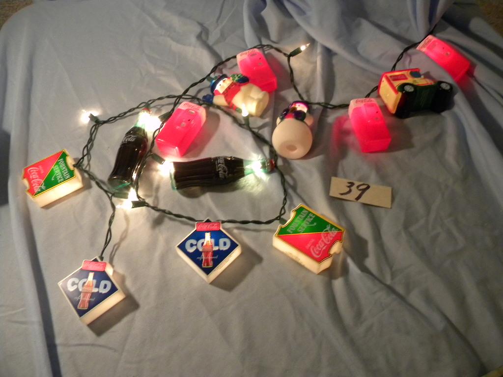 Coca Cola= String Of Lights W/snap on  coca cola christmas decor items.