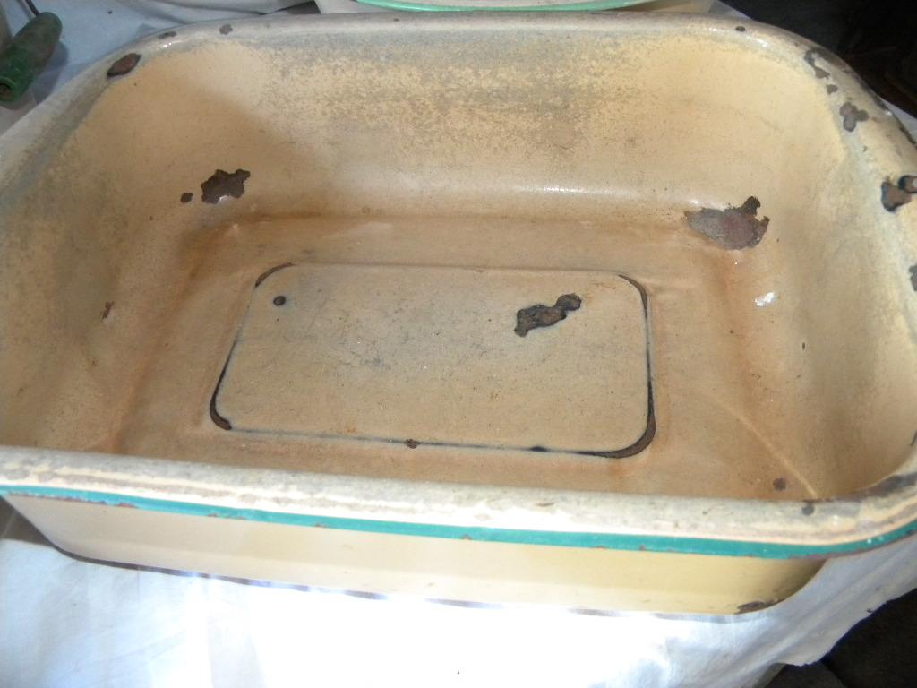 Enamel= Tan W/green Edge- Wash Basin; Dish Pan; Rectangle Baking Pan; Pail.