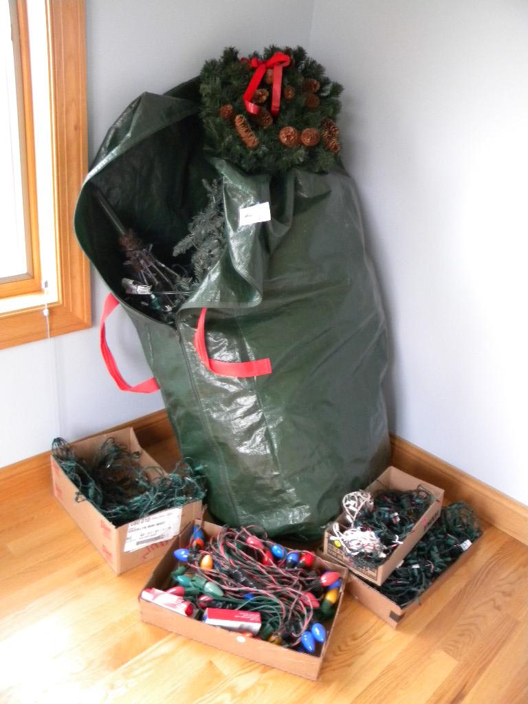 6 Ft Christmas Tree; Flat Of Old String Bulbs; Strands Of Bulbs.