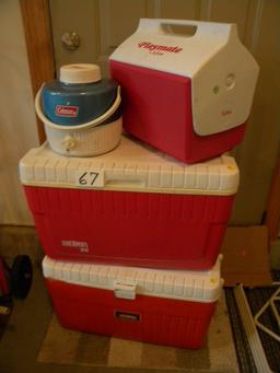 Par Thermos Cooler; Igloo Playmate Cooler; Coleman Liquid Container.