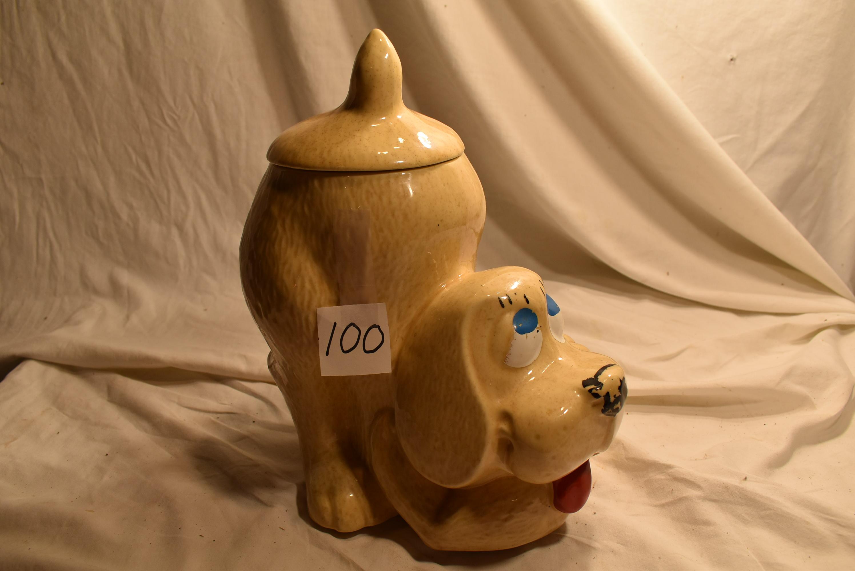 Usa (McCoy) 272, Dog Cookie Jar, 11"h, No Visible Damage.