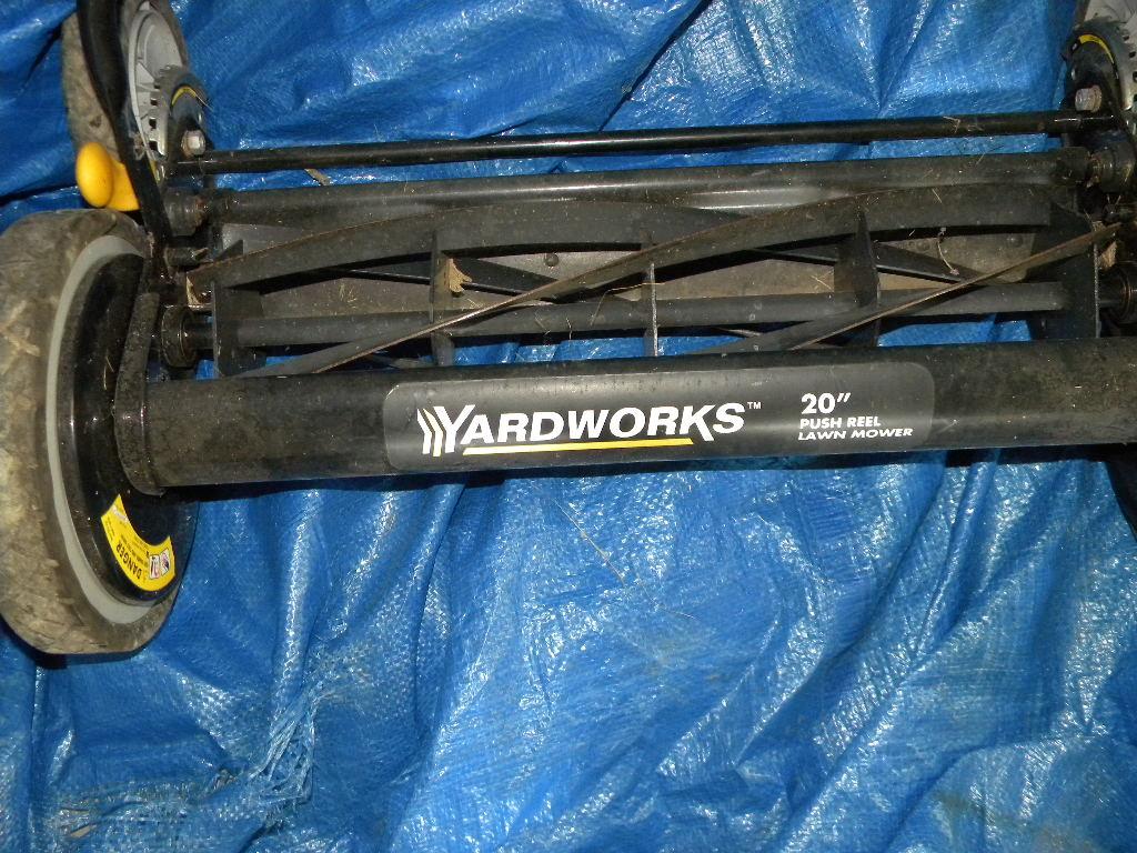 Yard Works, Mechanical Push 20" Reel Lawnmower