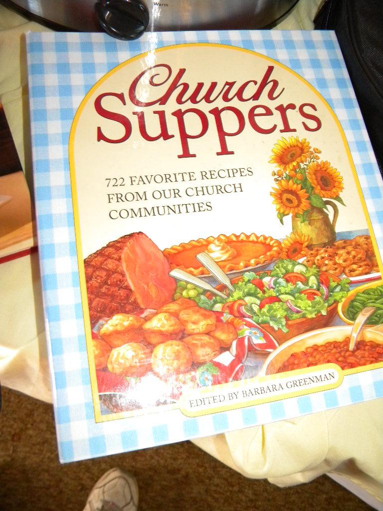 Kitchen=Nuwave Oven-pro W/cookbook; Crockpot W/cookbook; "church Supper Cookbook";