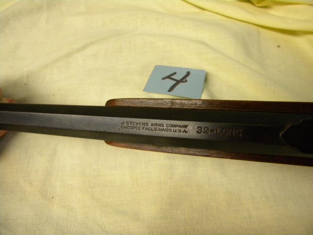 J. Stevens Arms, Favorite, 32 Cal. Long, Model 1915, Octagonal Barrel, Leve