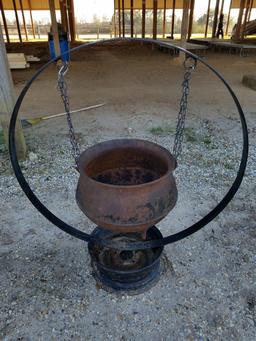 20 Gallon Cast Iron Pot W/ Stand