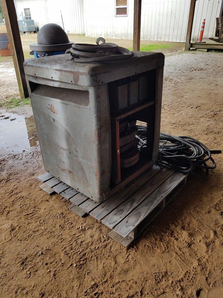 Lincoln Idealarc TM500 Arc Welder