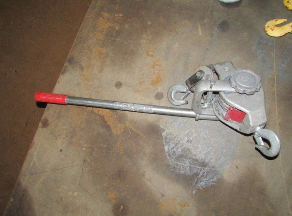 Dayton Manual Ratchet Puller Model #3AY61