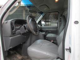 2003 Ford E250 Work Van *RUNS*