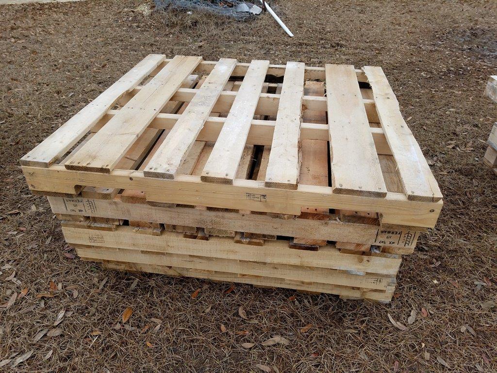 (5) Wooden Pallets