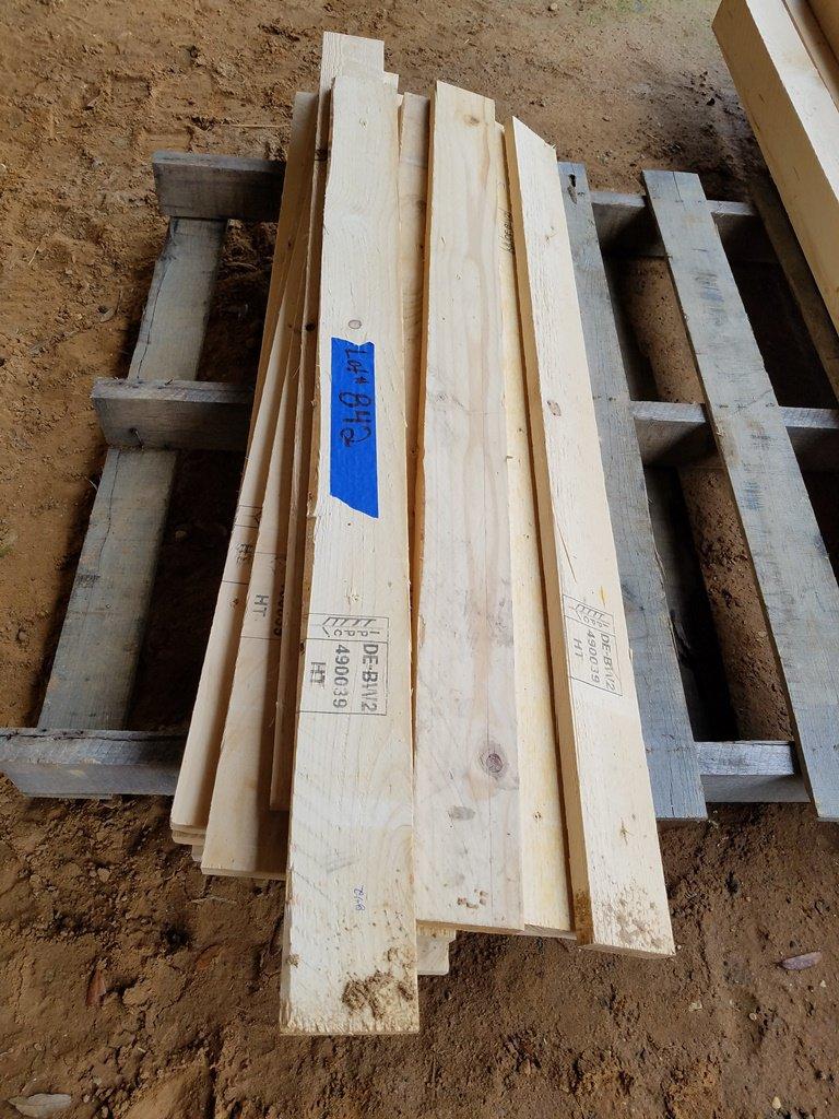 (14) 1" x 4" x 4' Fir Lumber