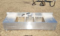 Commercial 3 Compartment Sink