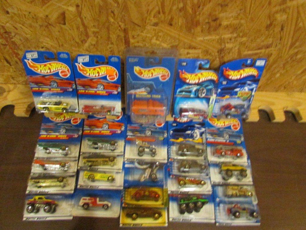 (25) Hot Wheels