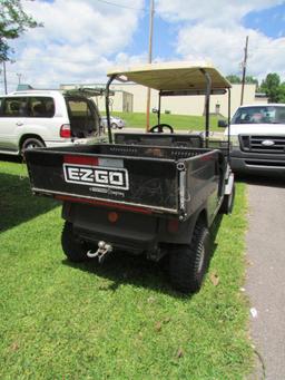 2001 EZ GO Golf Cart ** Works **