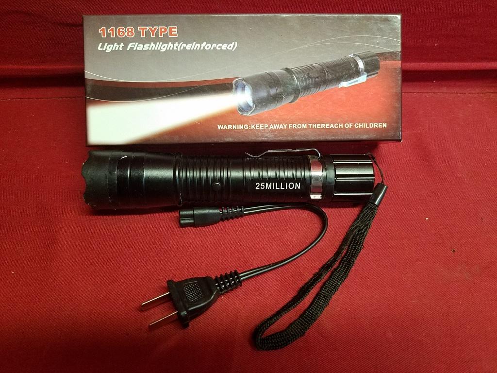 Taser Flashlight ** NEW **