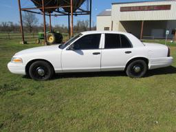 2004 Ford Crown Victoria