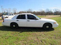 2004 Ford Crown Victoria