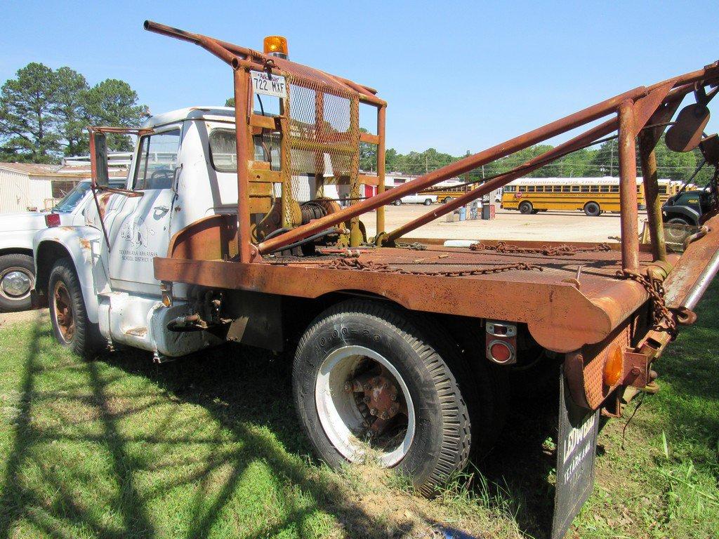 1969 International Wrecker Truck