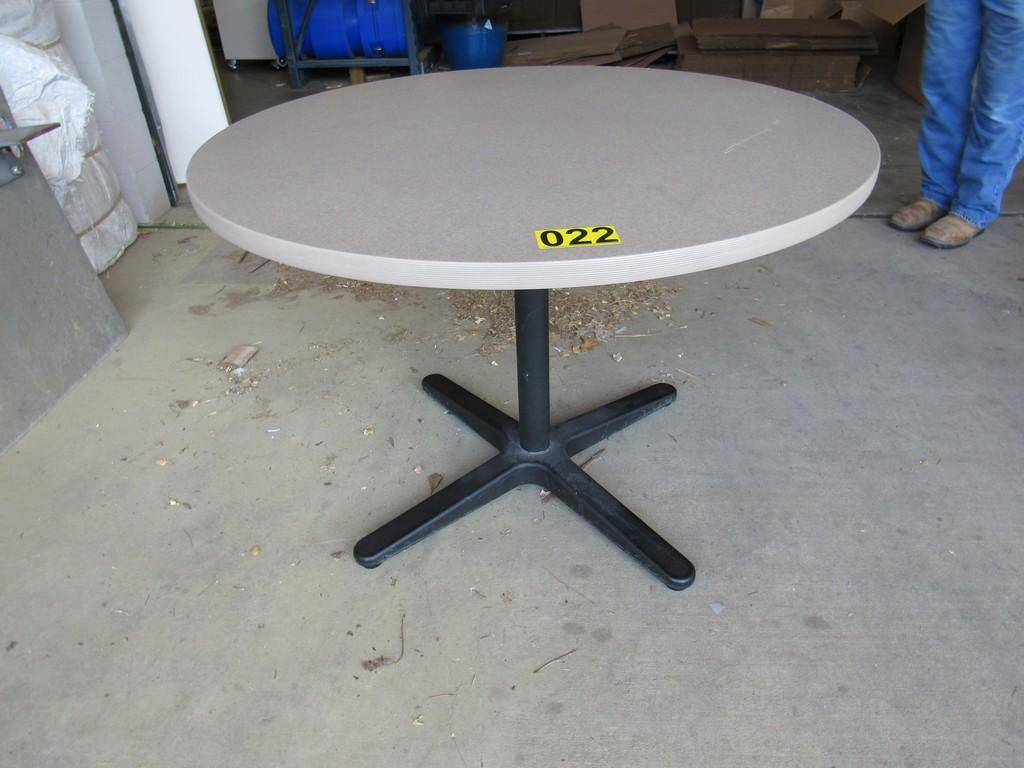 42" Round table w/metal base