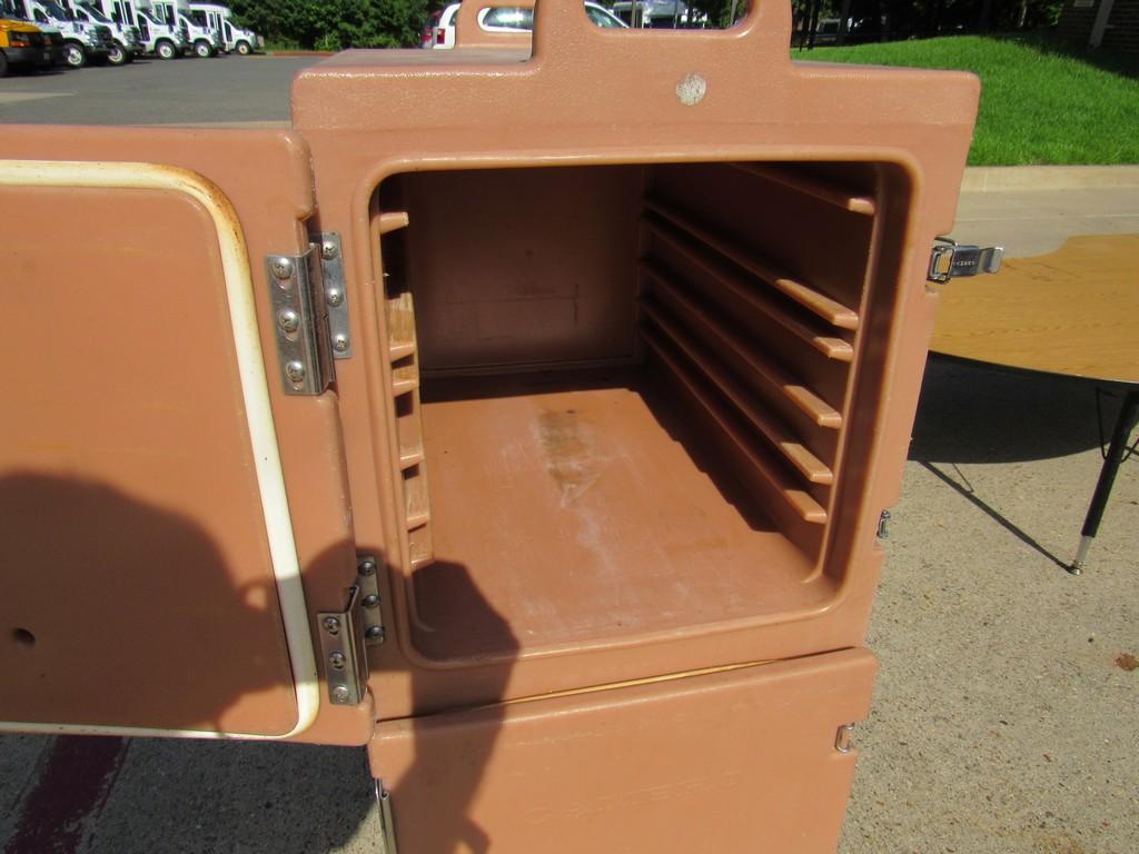 3 Cambro warming carts - NO TRAYS