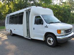 2007 Ford E450 16 Passenger Transit Van